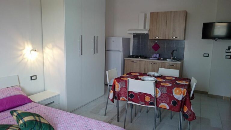 Casa Vacanze Porto Cesareo Bilocale Silvia 1